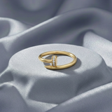 Elegance Deluxe Ring