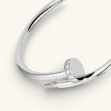 Elegance Nail Deluxe 18K Gold