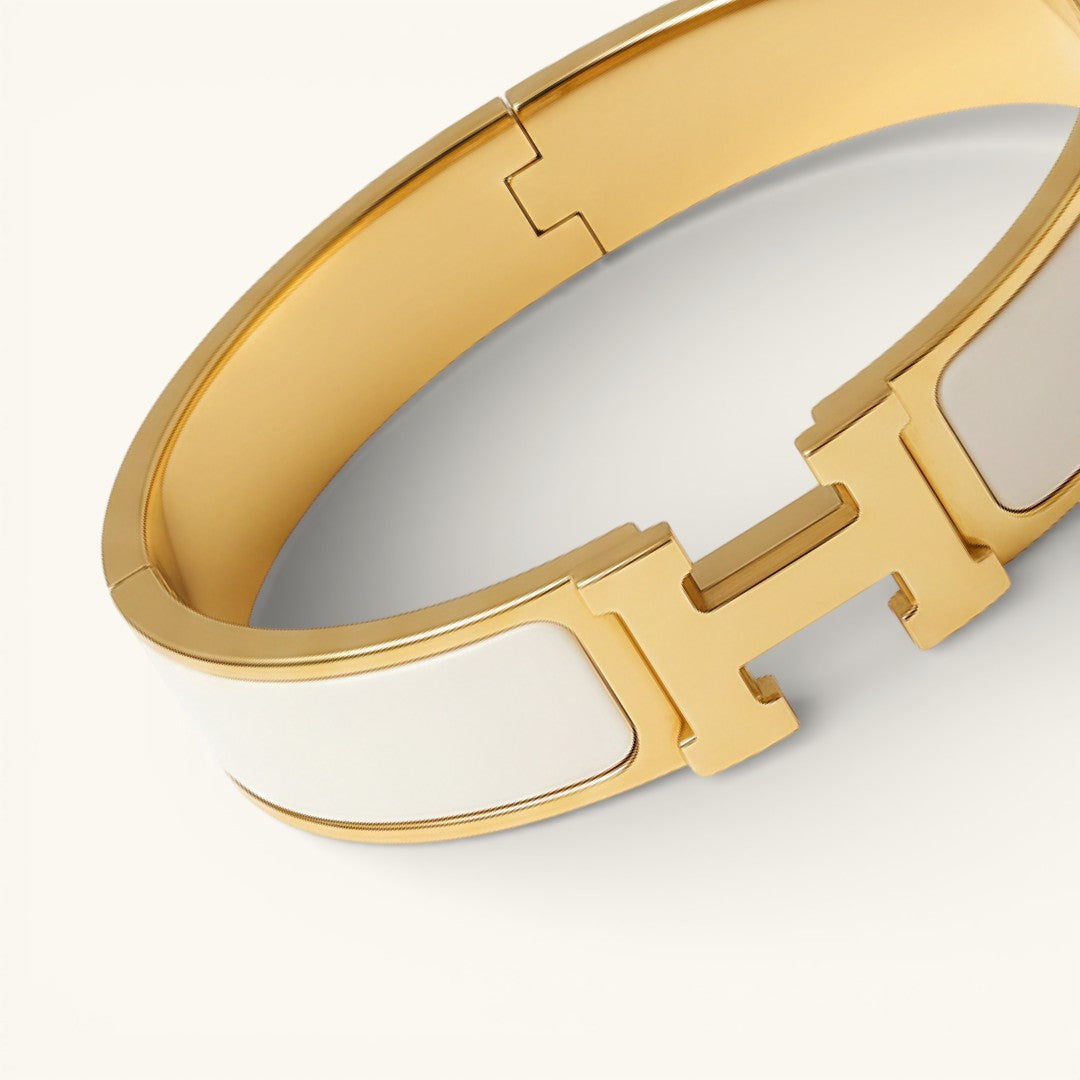 Helene Elegant Bracelet